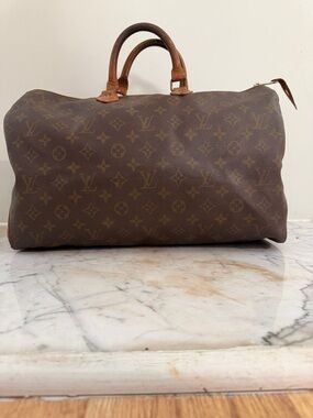 Authentic Vintage Louis Vuitton Monogram Speedy 40
